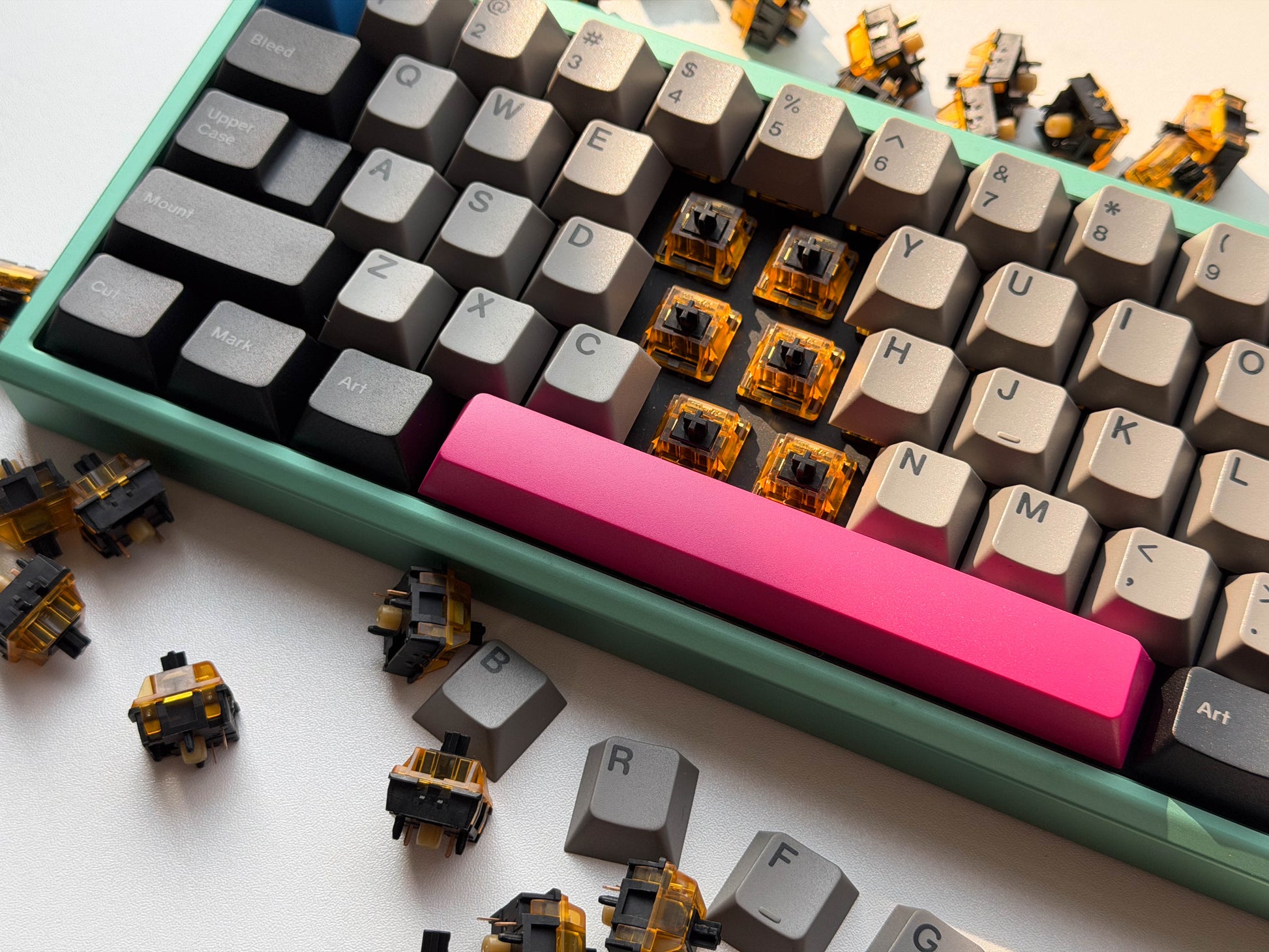 QQ x HMX PEI Bumblebee linear switch
